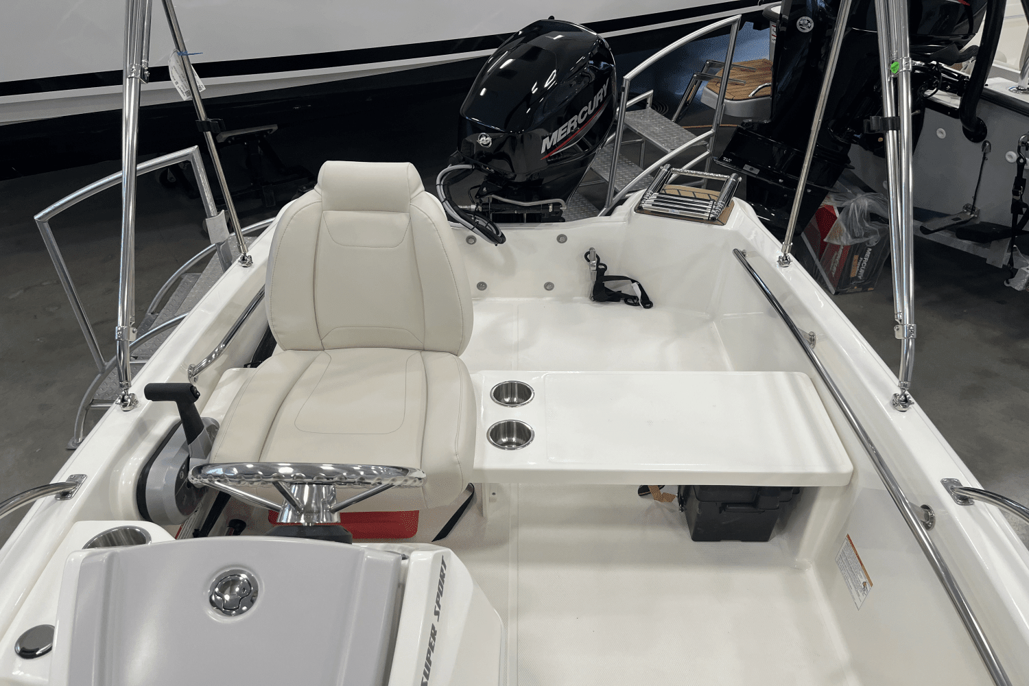 2025 Boston Whaler 130 Super Sport Image Thumbnail #4