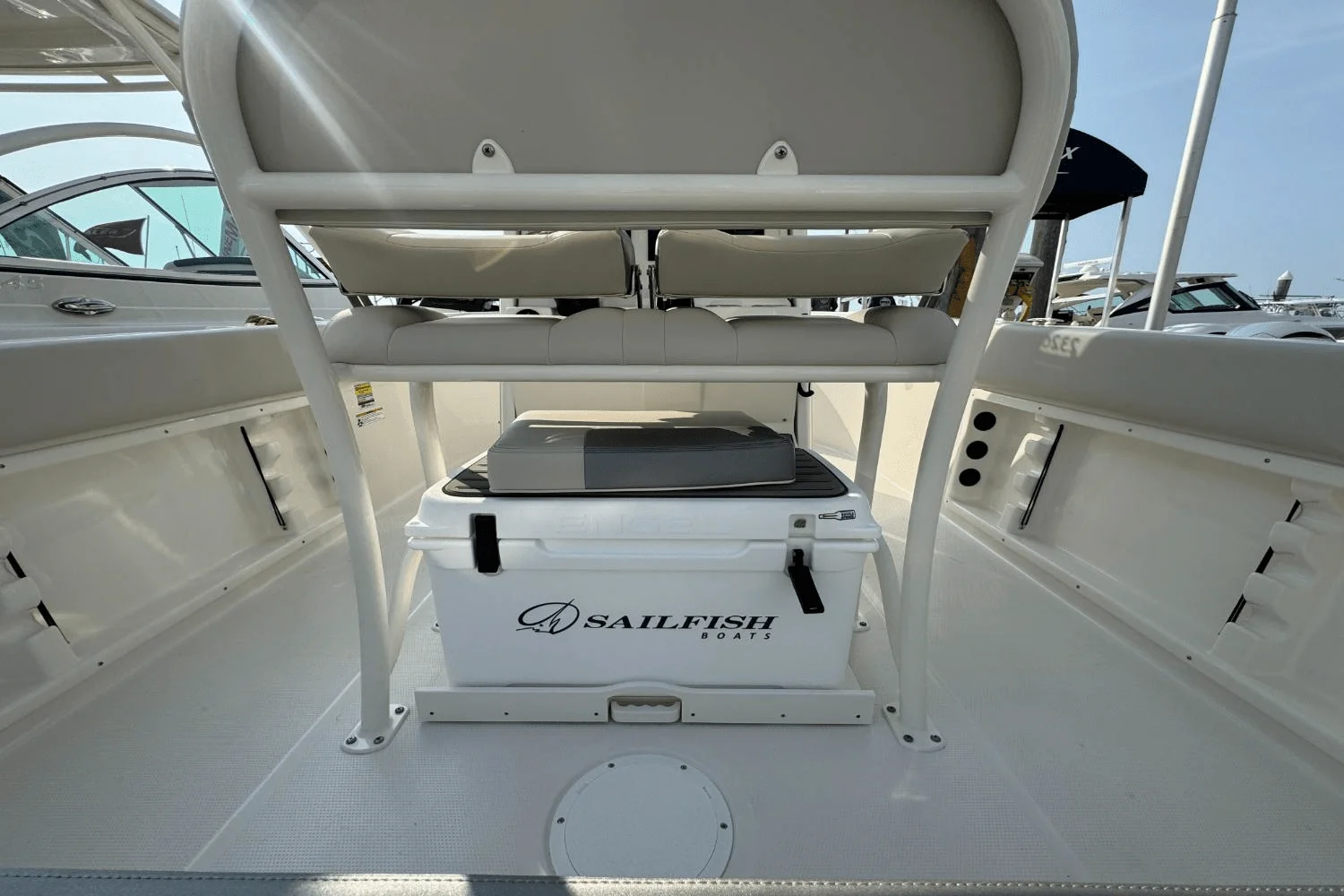 2025 Sailfish 232 CC Image Thumbnail #7
