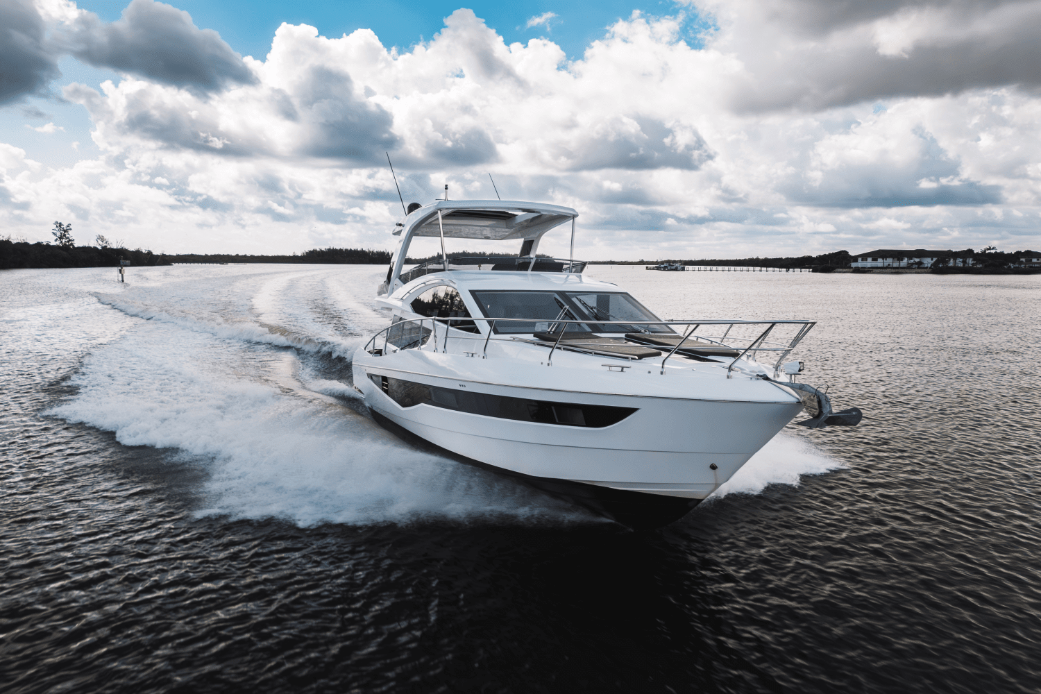 2022 Galeon
                                                             550 FLY Image Thumbnail #6