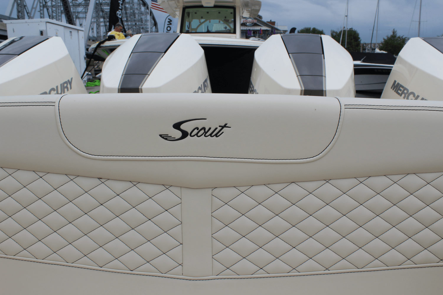 2025 Scout 400 LXF Image Thumbnail #15