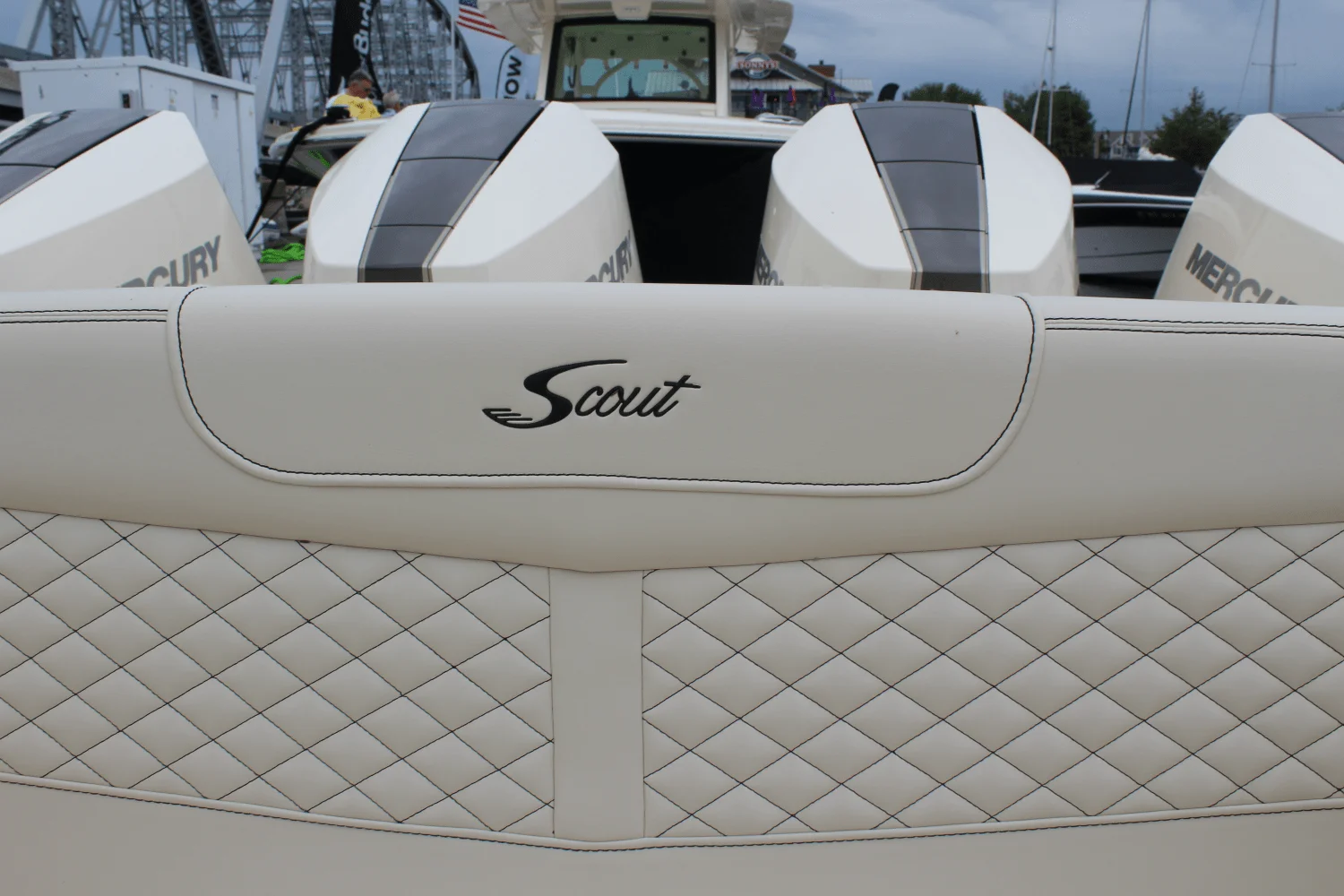 2025 Scout 400 LXF Image Thumbnail #15