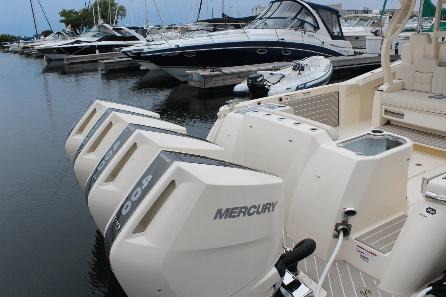 2025 Scout 400 LXF Image Thumbnail #10