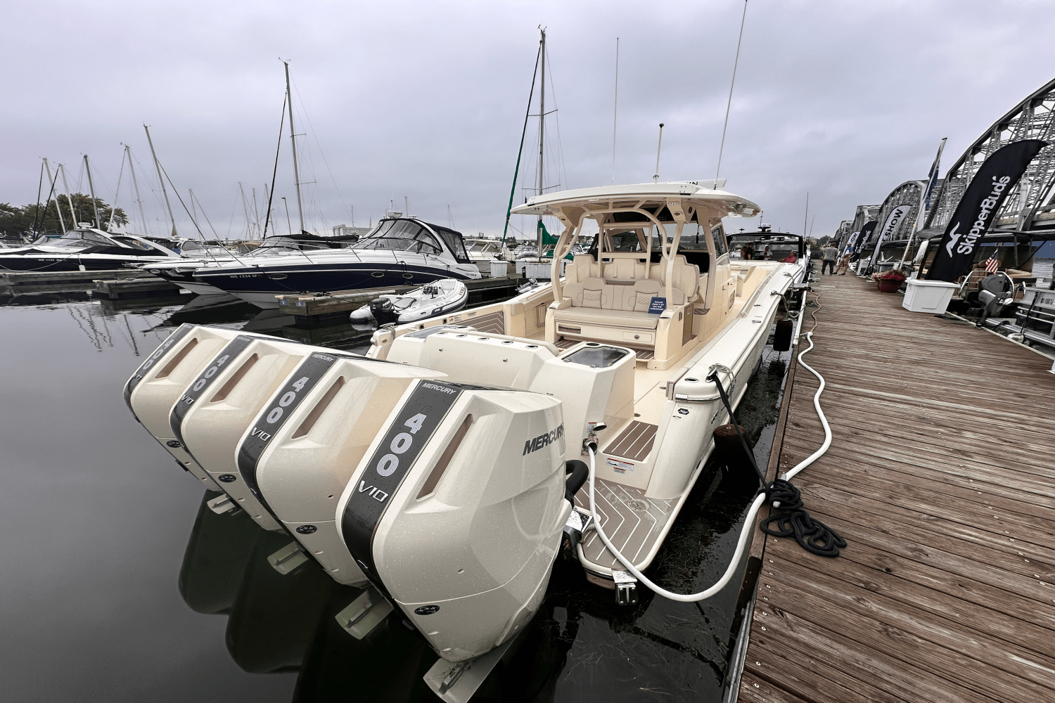 2025 Scout 400 LXF Image Thumbnail #8