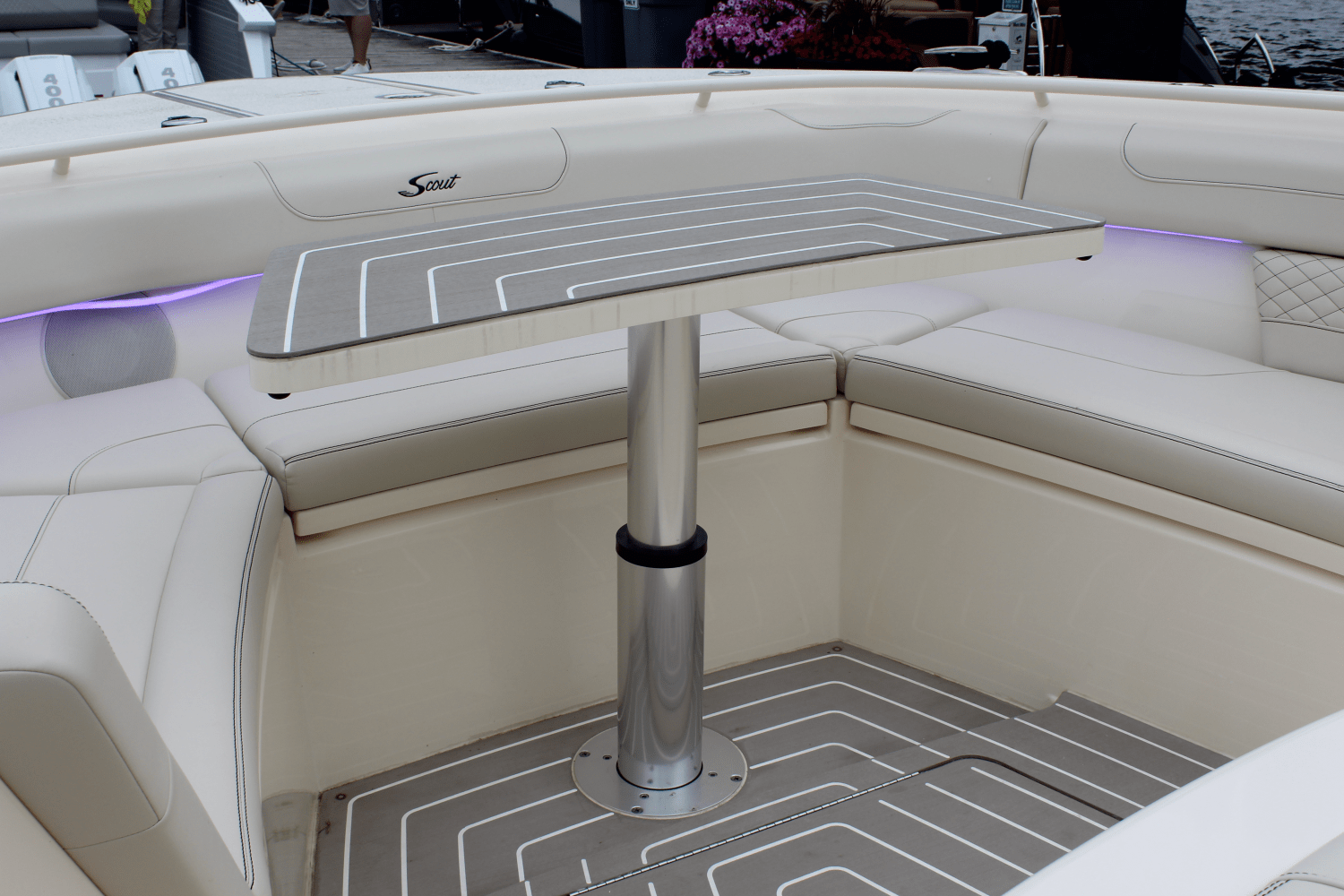 2025 Scout 400 LXF Image Thumbnail #35