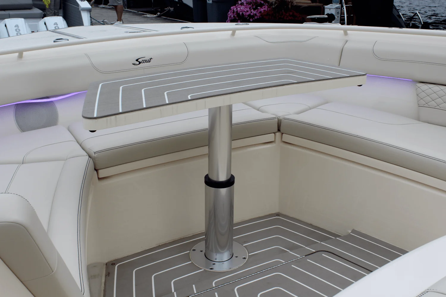 2025 Scout 400 LXF Image Thumbnail #35