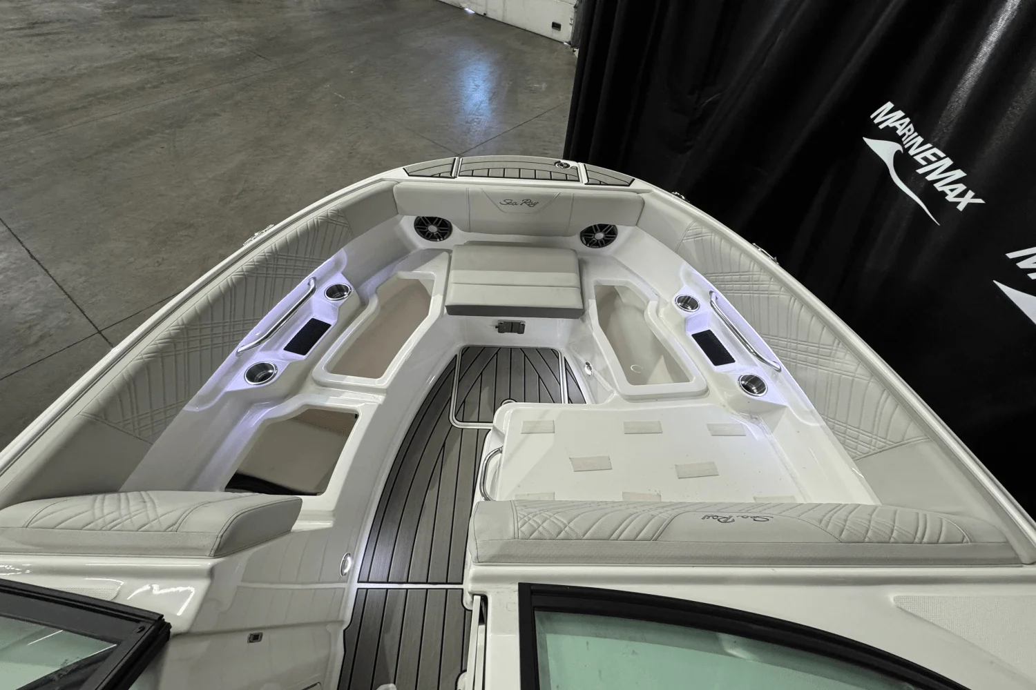 2025 Sea Ray SDX 250 Surf Image Thumbnail #39