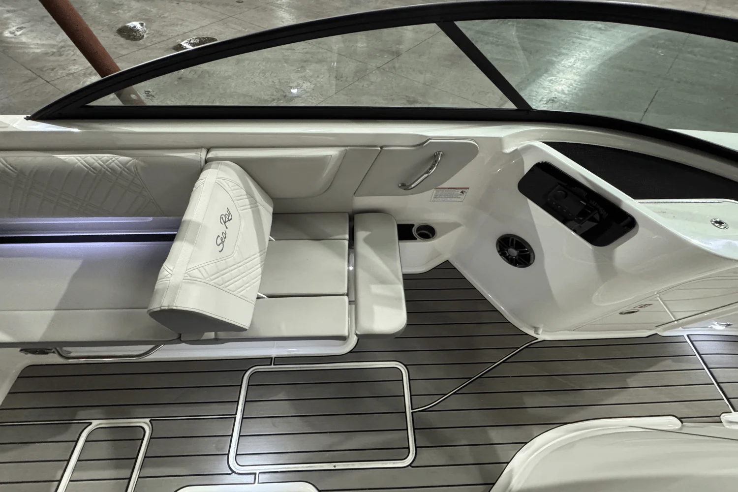 2025 Sea Ray SDX 250 Surf Image Thumbnail #23