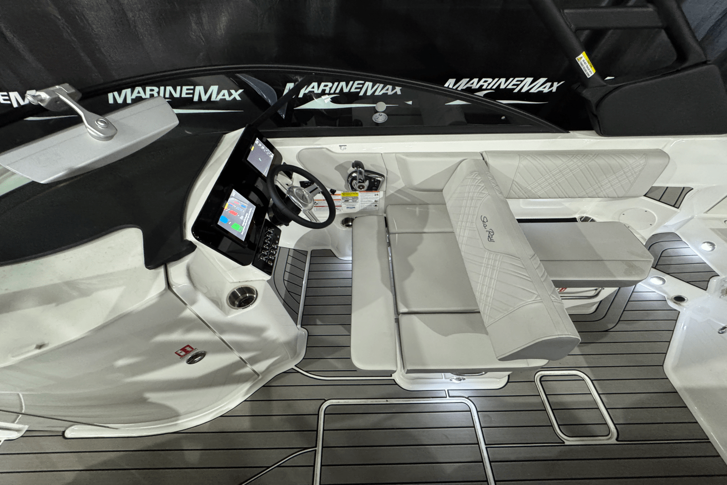 2025 Sea Ray SDX 250 Surf Image Thumbnail #28