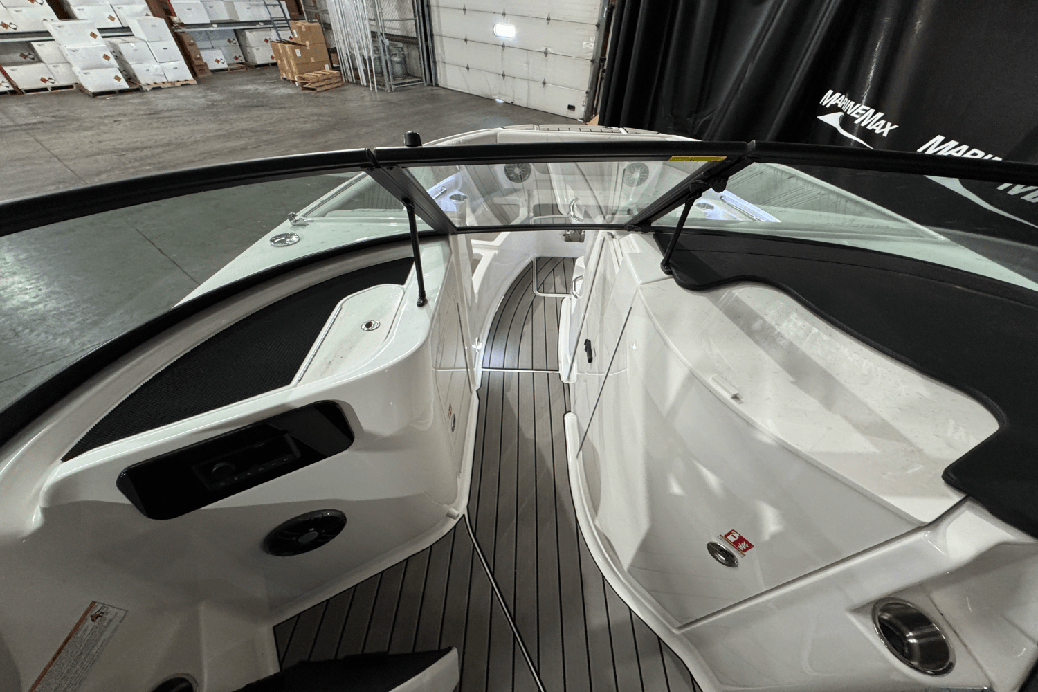 2025 Sea Ray SDX 250 Surf Image Thumbnail #34