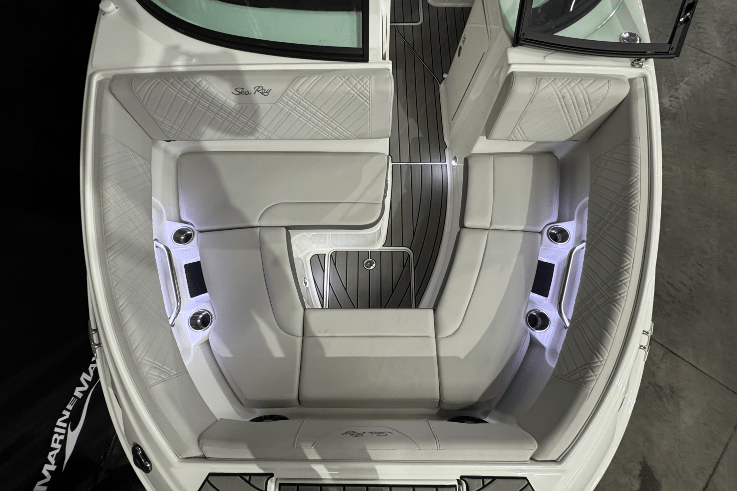 2025 Sea Ray SDX 250 Surf Image Thumbnail #44