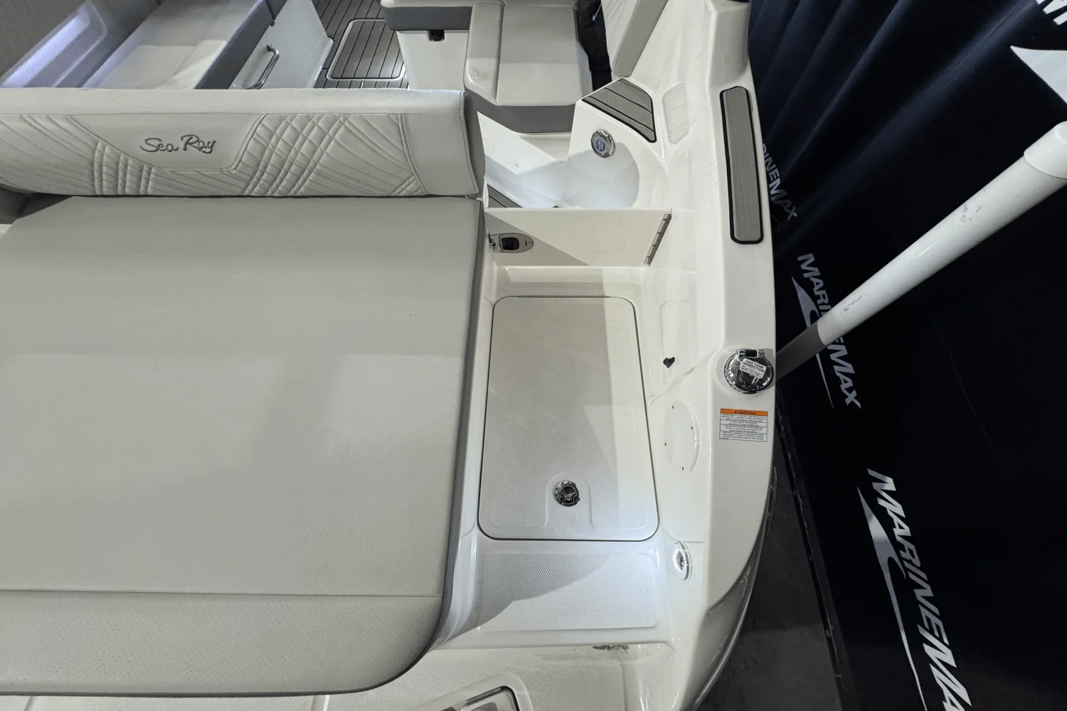 2025 Sea Ray SDX 250 Surf Image Thumbnail #12