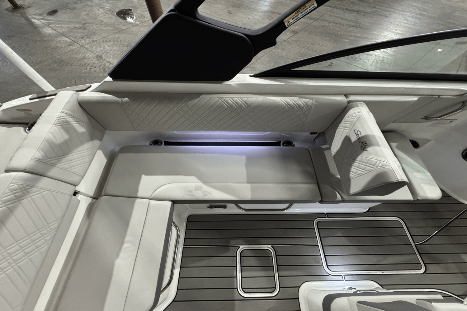 2025 Sea Ray SDX 250 Surf Image Thumbnail #18