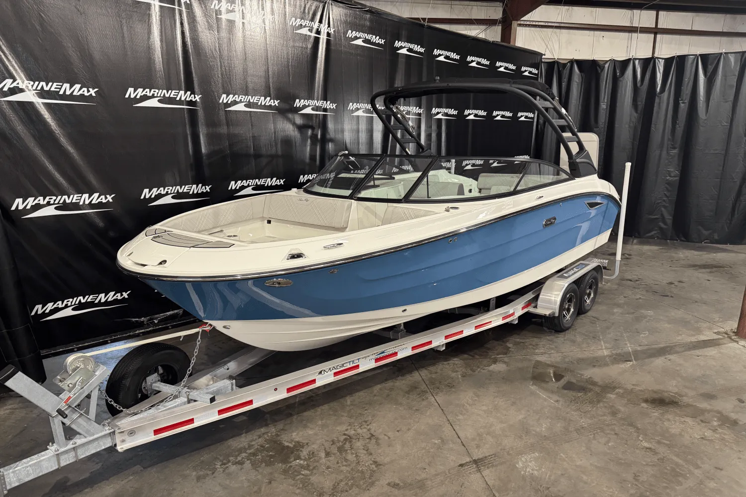 2025 Sea Ray SDX 250 Surf Image Thumbnail #0