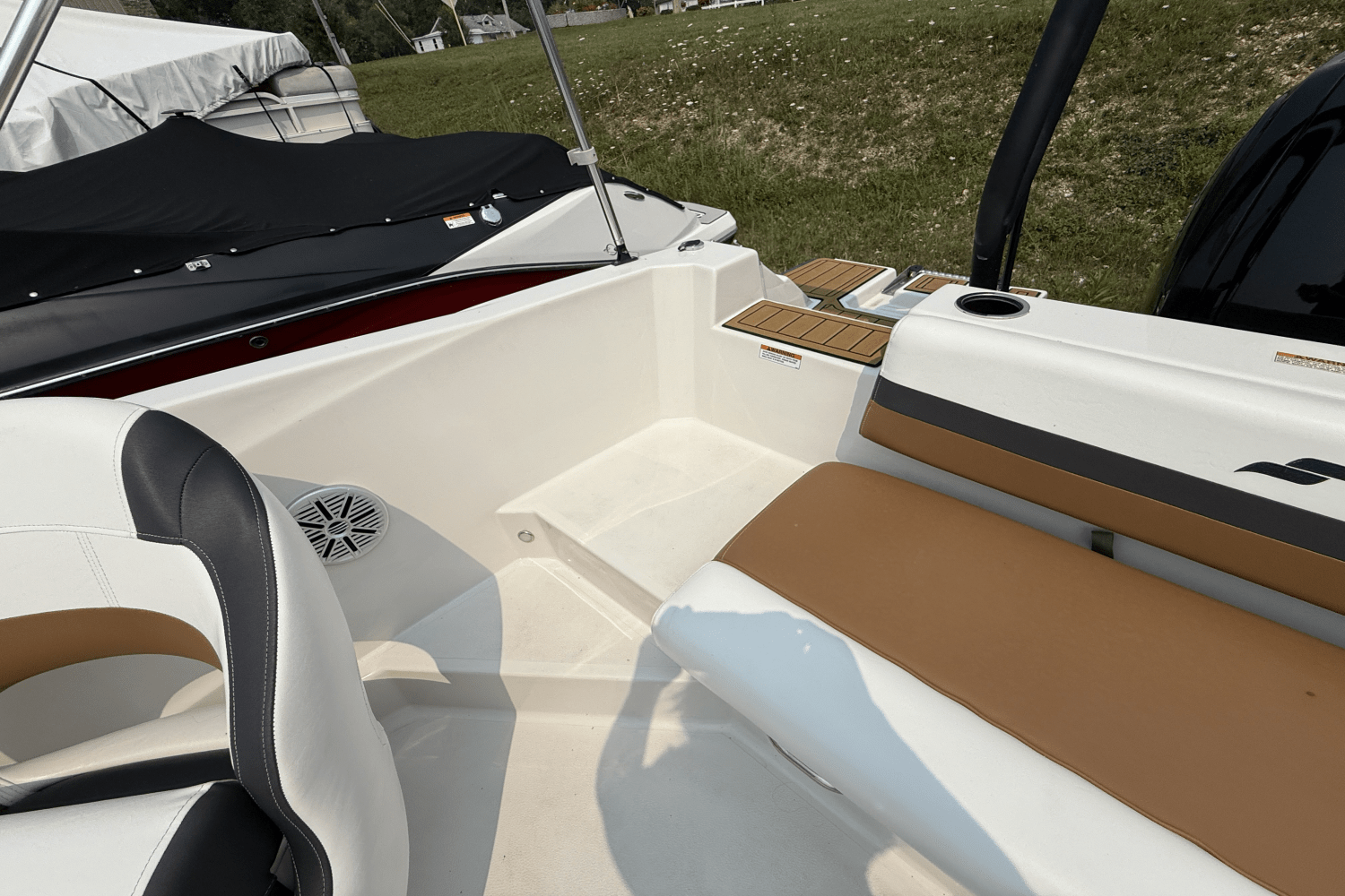 2022 Starcraft 191 SVX OB Image Thumbnail #23