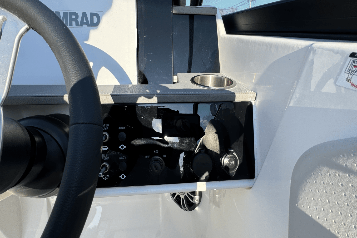 2025 Sea Ray SDX 250 Outboard Image Thumbnail #40