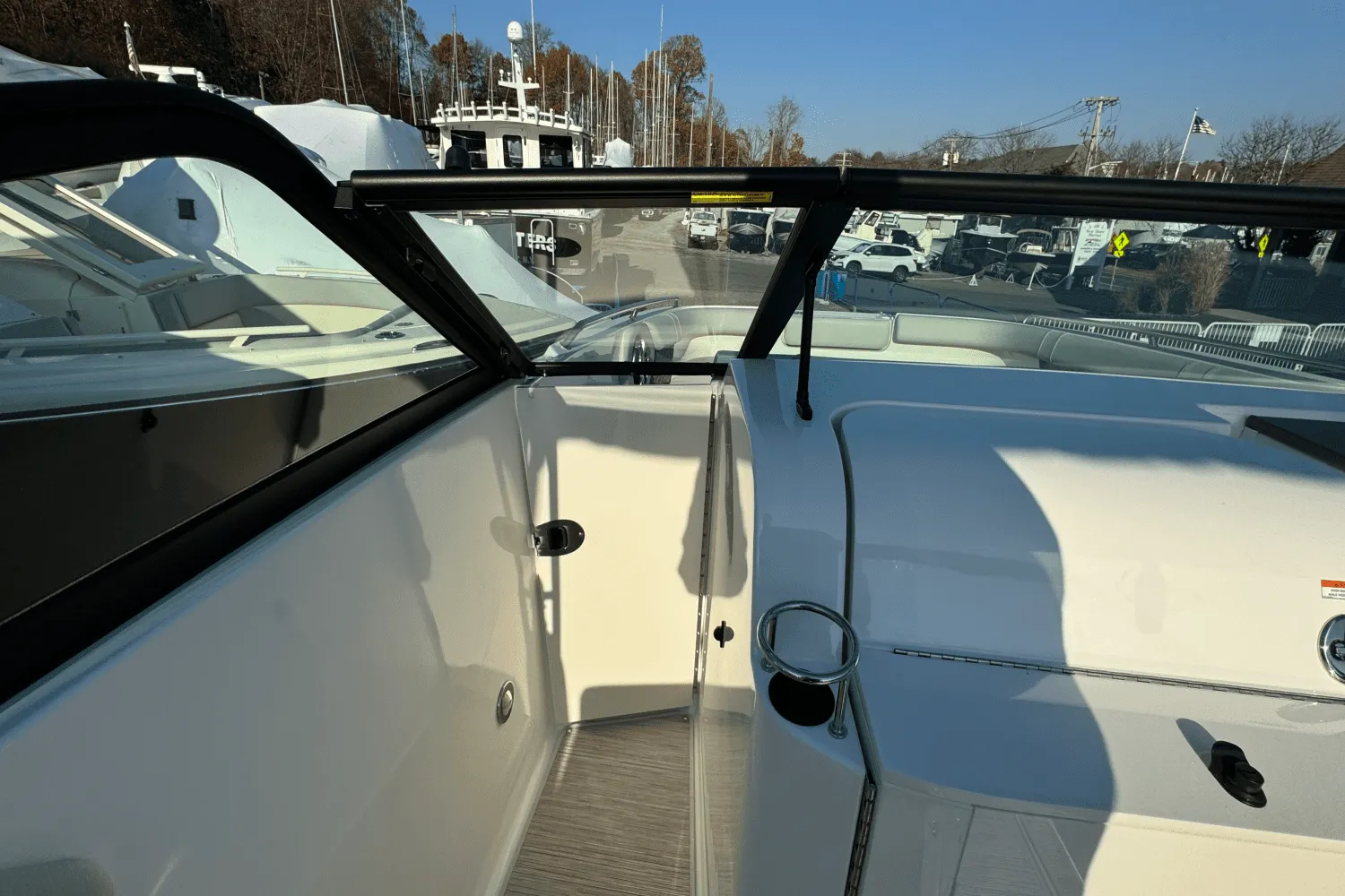 2025 Sea Ray SDX 250 Outboard Image Thumbnail #46