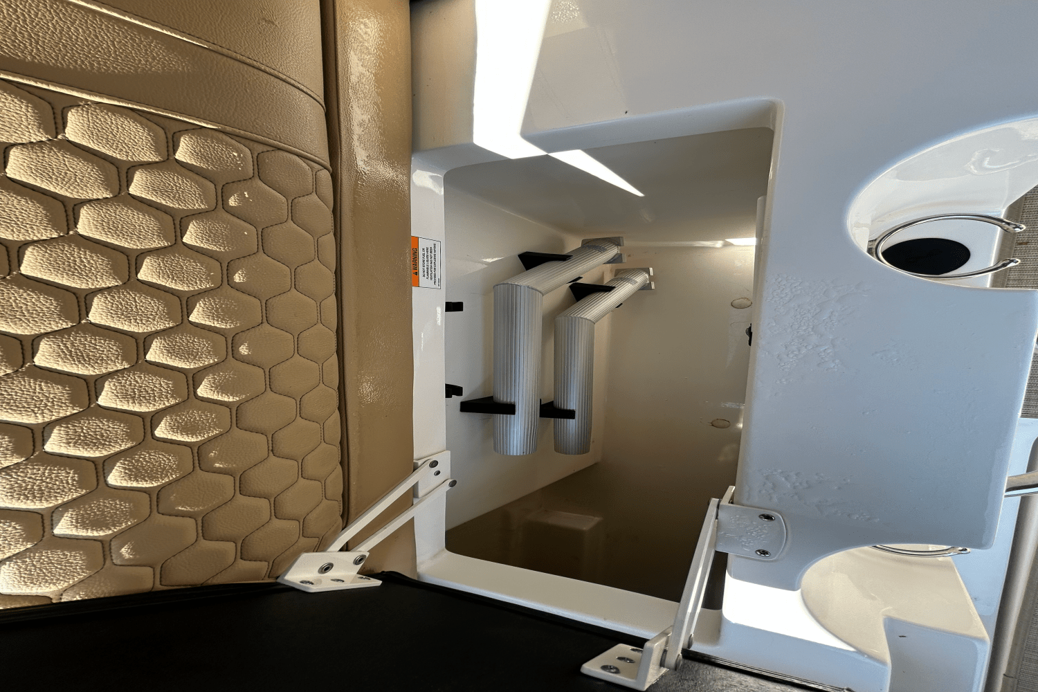 2025 Sea Ray SDX 250 Outboard Image Thumbnail #8