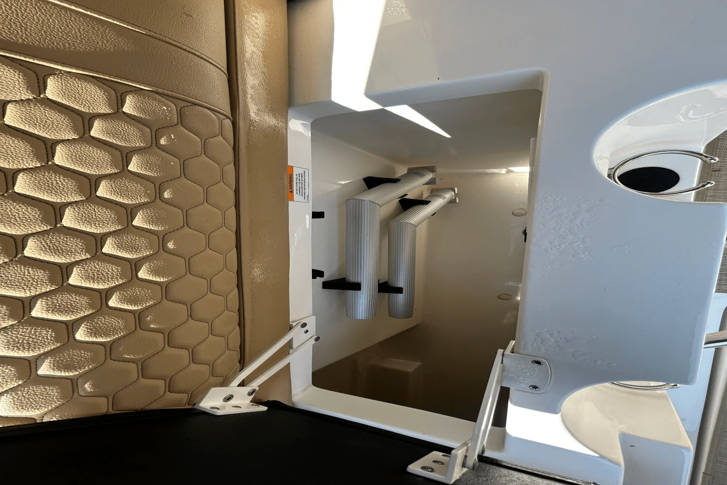 2025 Sea Ray SDX 250 Outboard Image Thumbnail #8