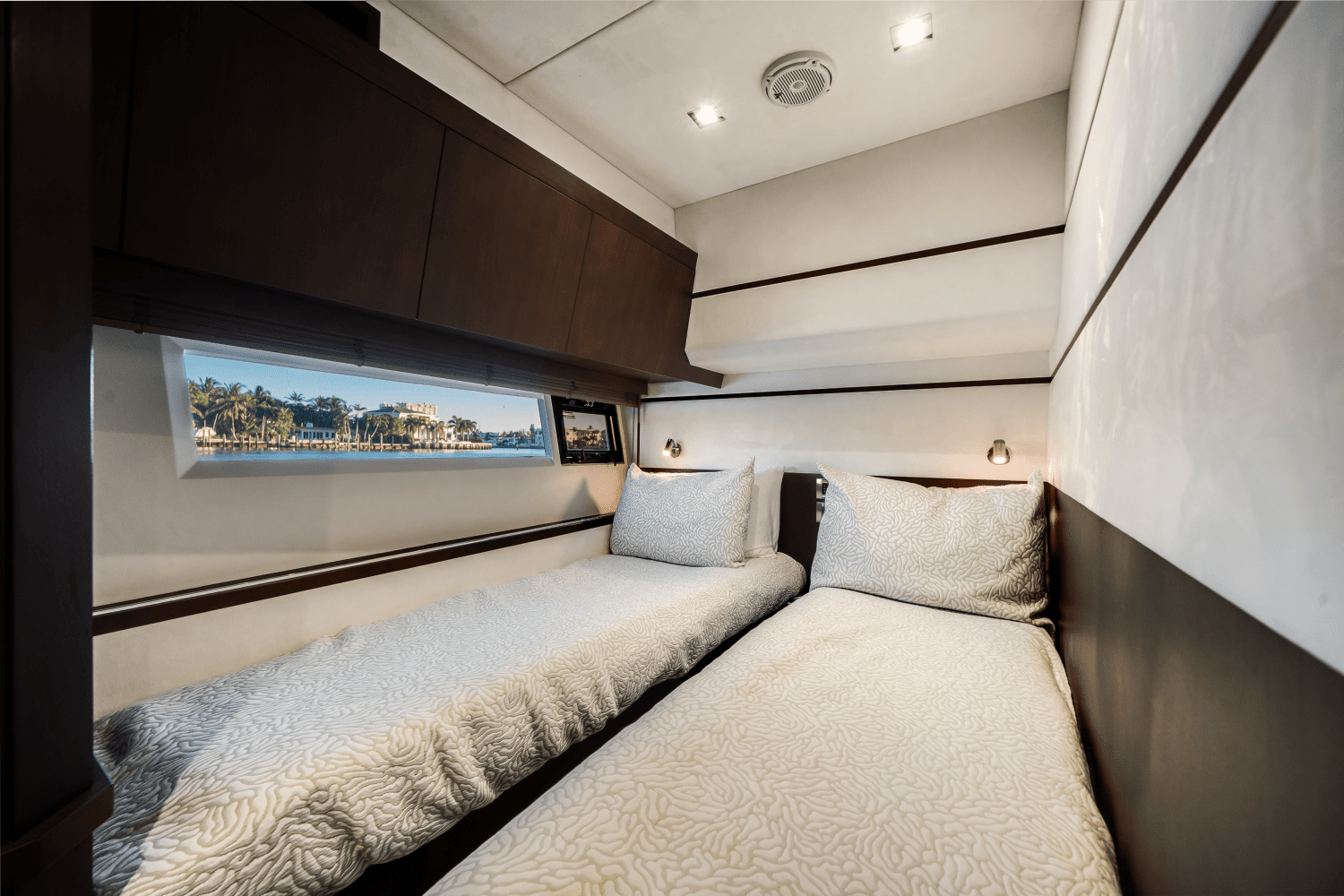 2018 Galeon 560 SKY Image Thumbnail #14