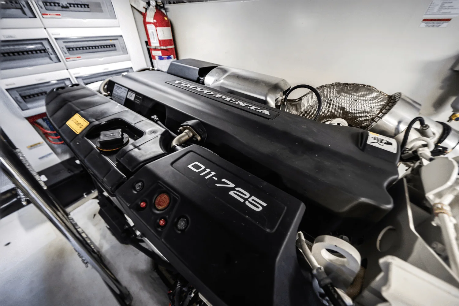 2018 Galeon
                                                             560 SKY Image Thumbnail #51