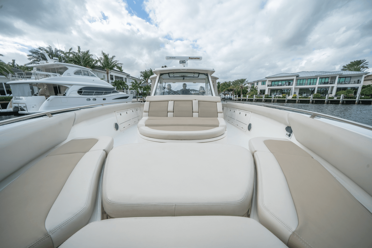 2018 Boston Whaler 420 OR Image Thumbnail #25