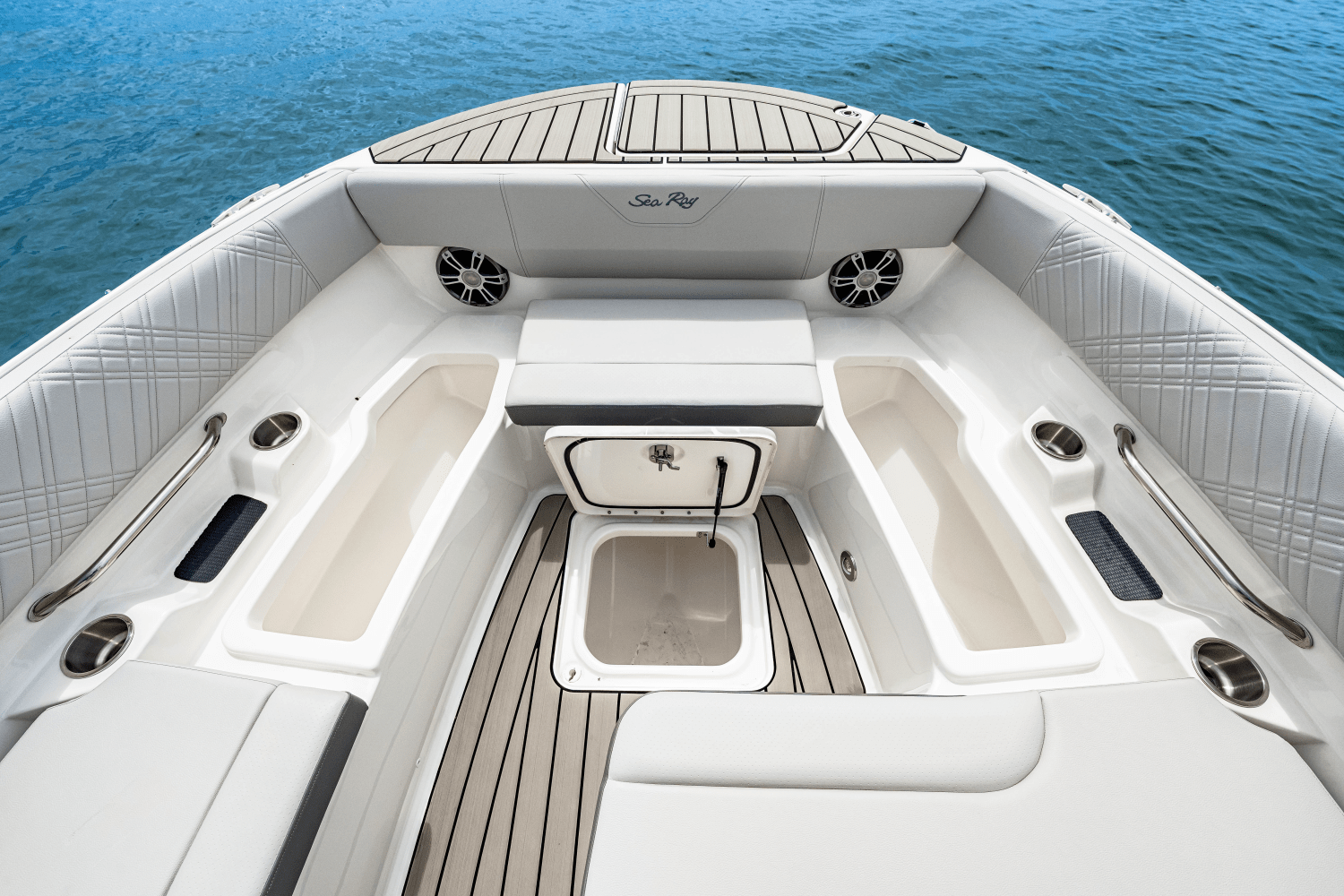 2025 Sea Ray SDX 270 Outboard Image Thumbnail #52