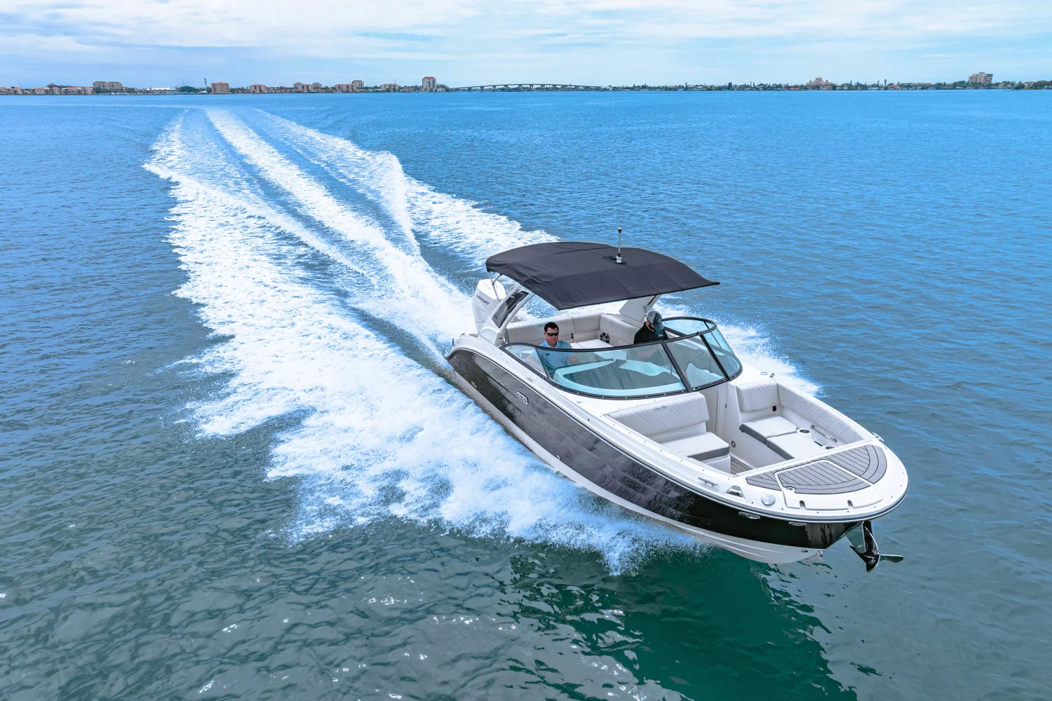 2025 Sea Ray SDX 270 Outboard Image Thumbnail #31