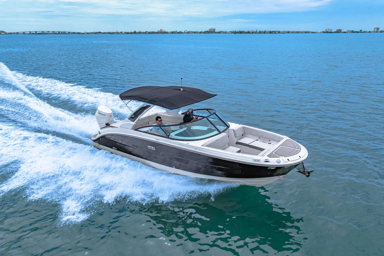 2025 Sea Ray SDX 270 Outboard Image Thumbnail #28