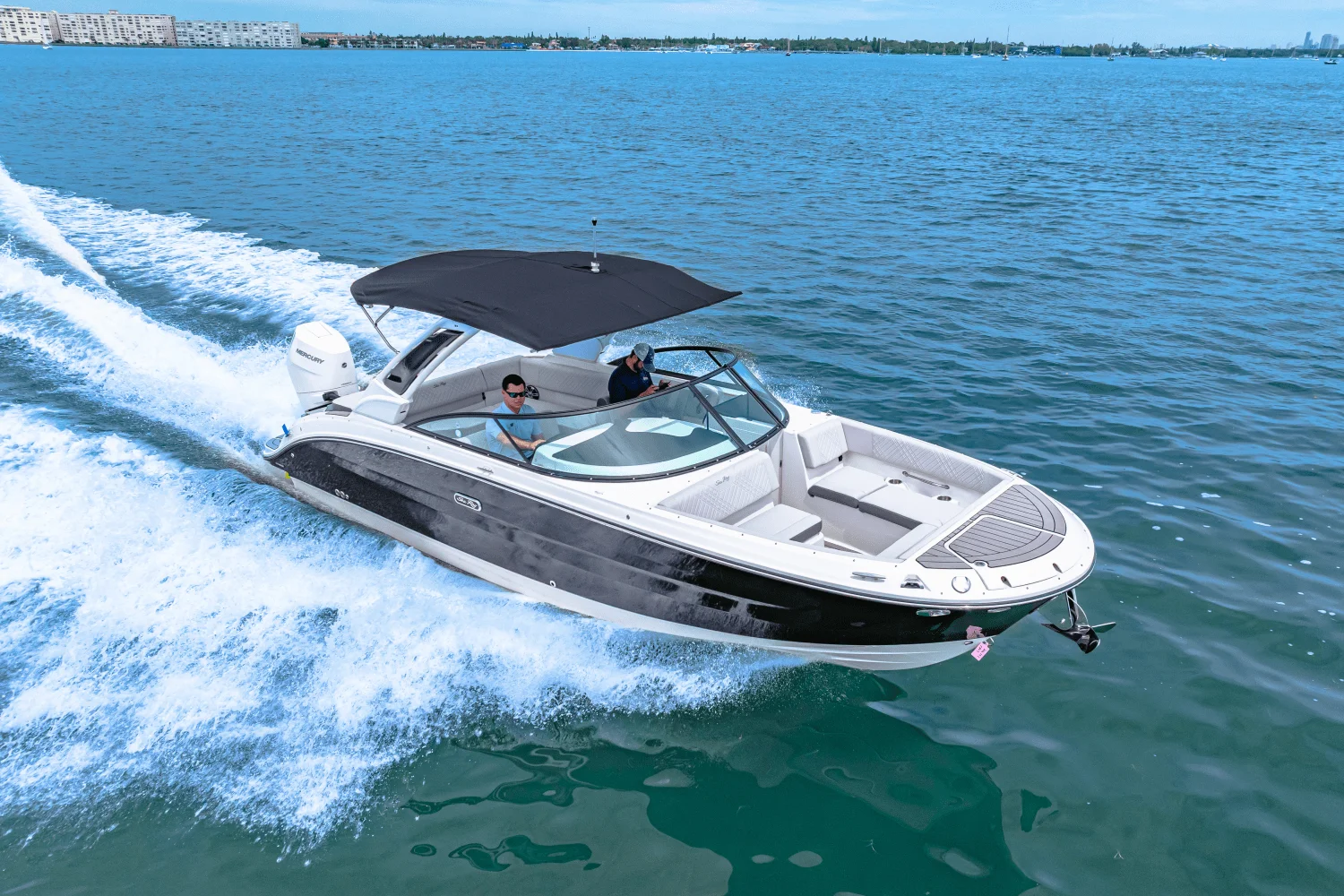 2025 Sea Ray SDX 270 Outboard Image Thumbnail #20