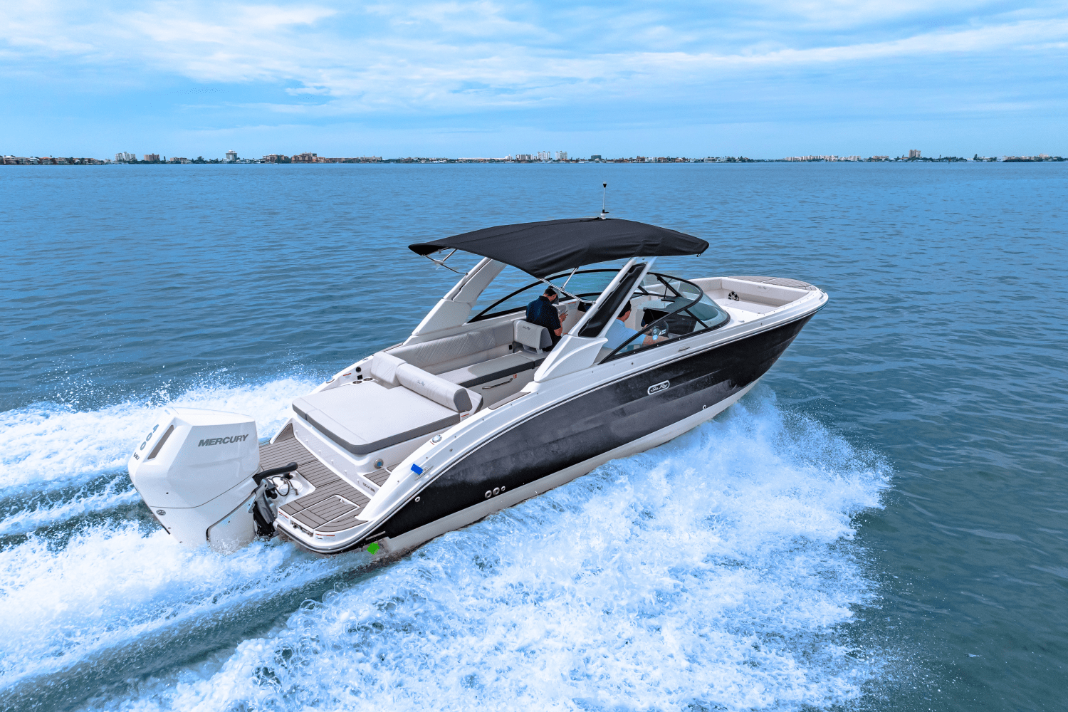 2025 Sea Ray SDX 270 Outboard Image Thumbnail #26
