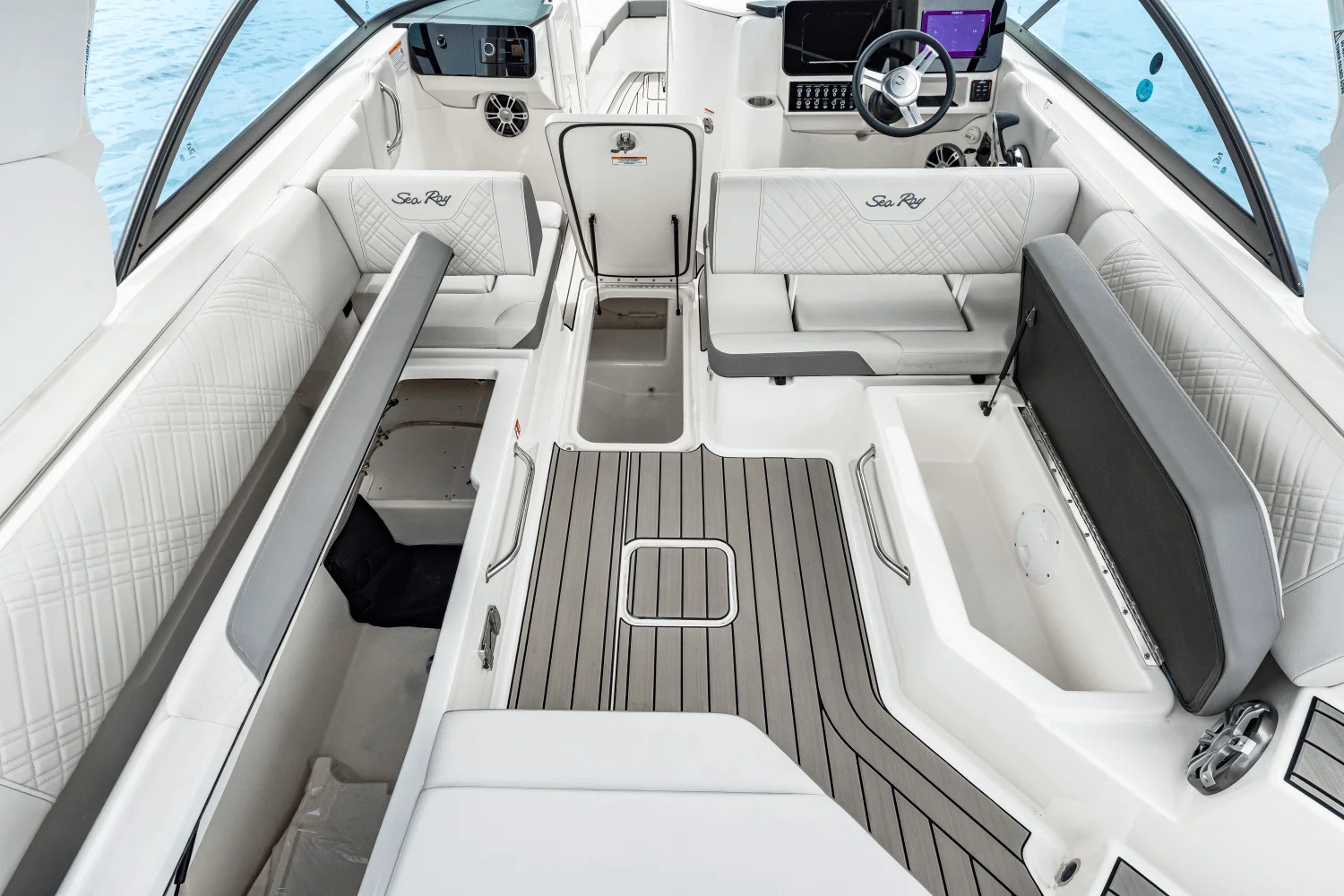 2025 Sea Ray SDX 270 Outboard Image Thumbnail #46