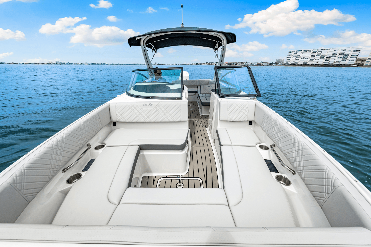2025 Sea Ray SDX 270 Outboard Image Thumbnail #50