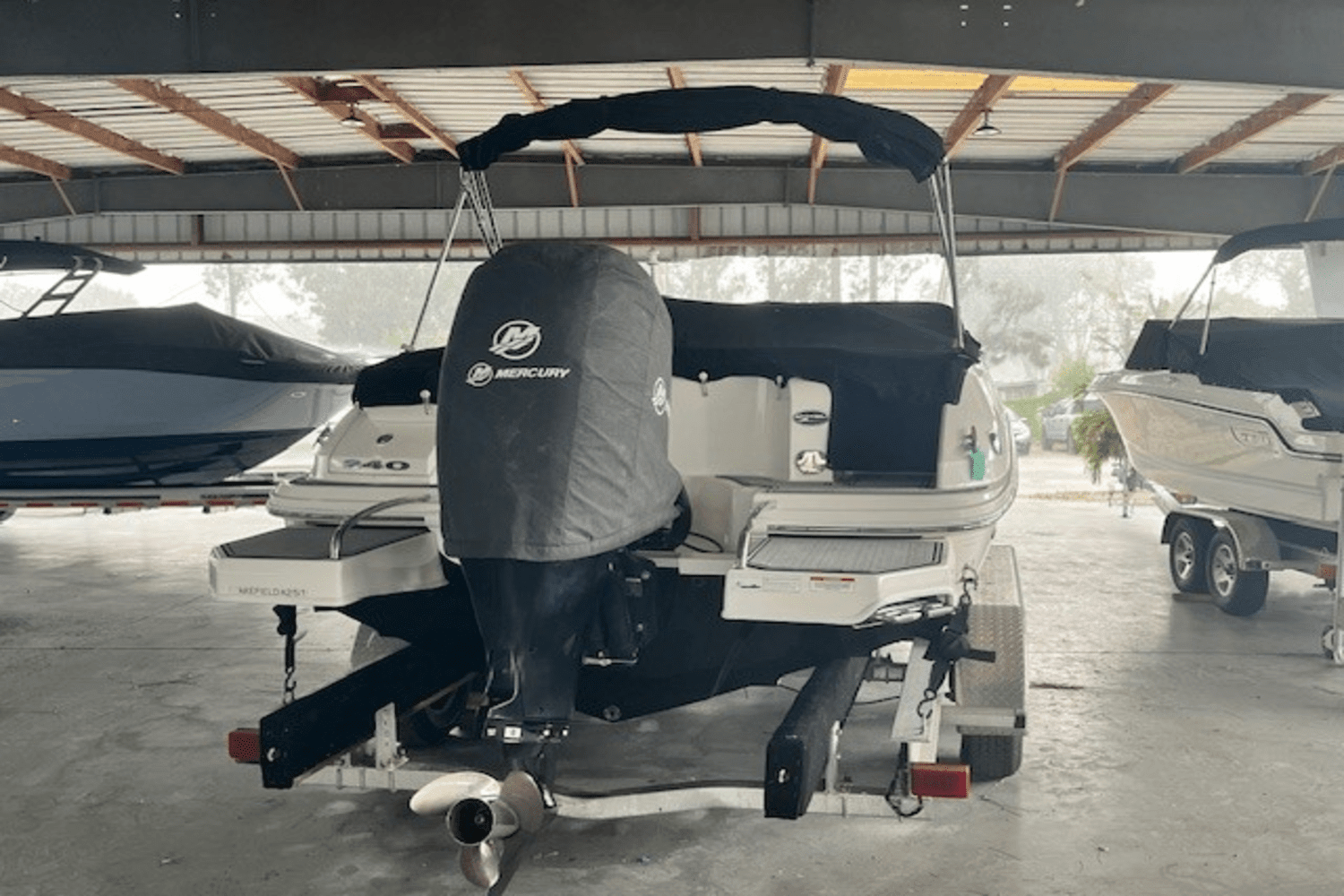 2015 Sea Ray 240 SUNDECK OUTBOARD Image Thumbnail #17