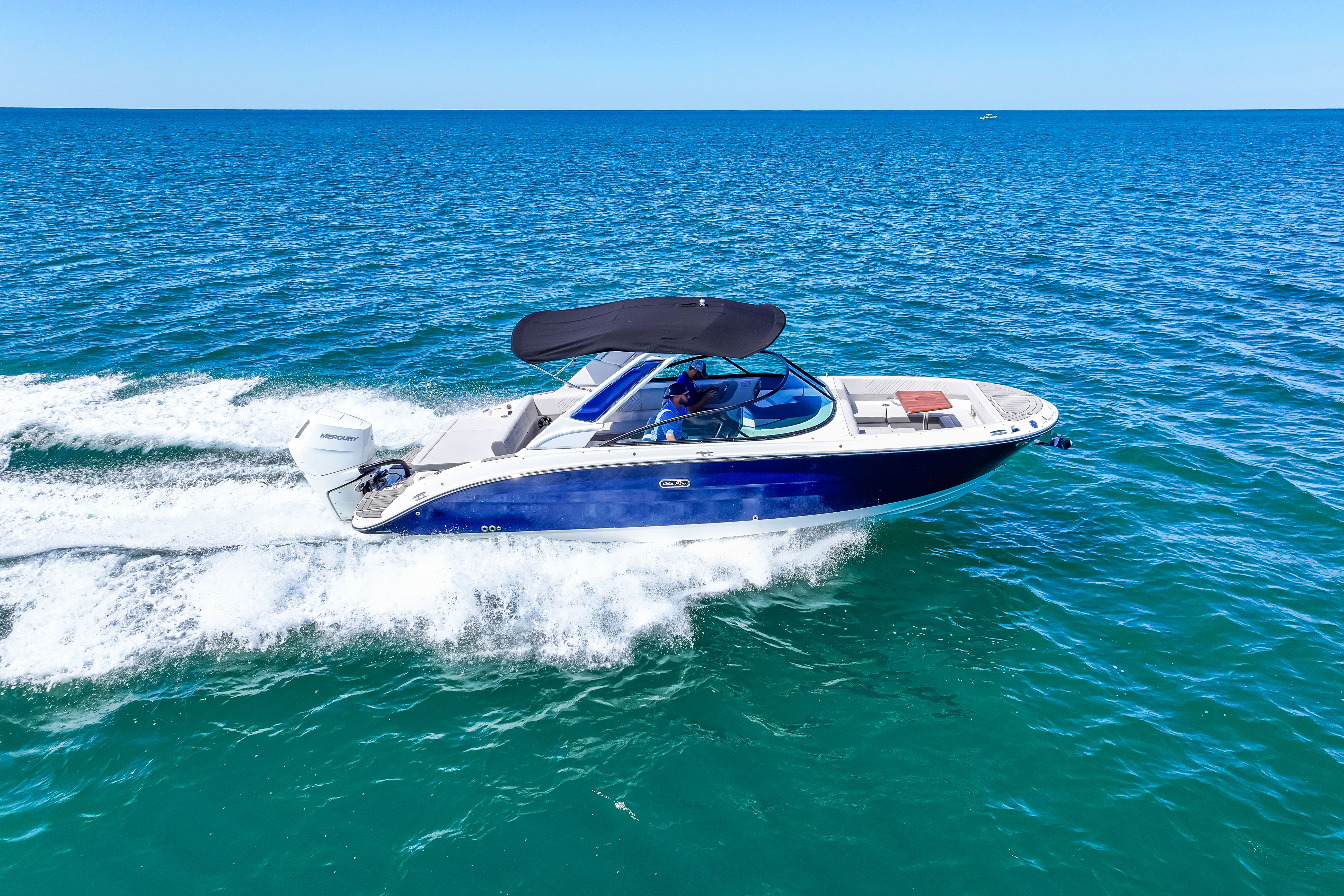 2025 Sea Ray SDX 270 Outboard Image Thumbnail #15
