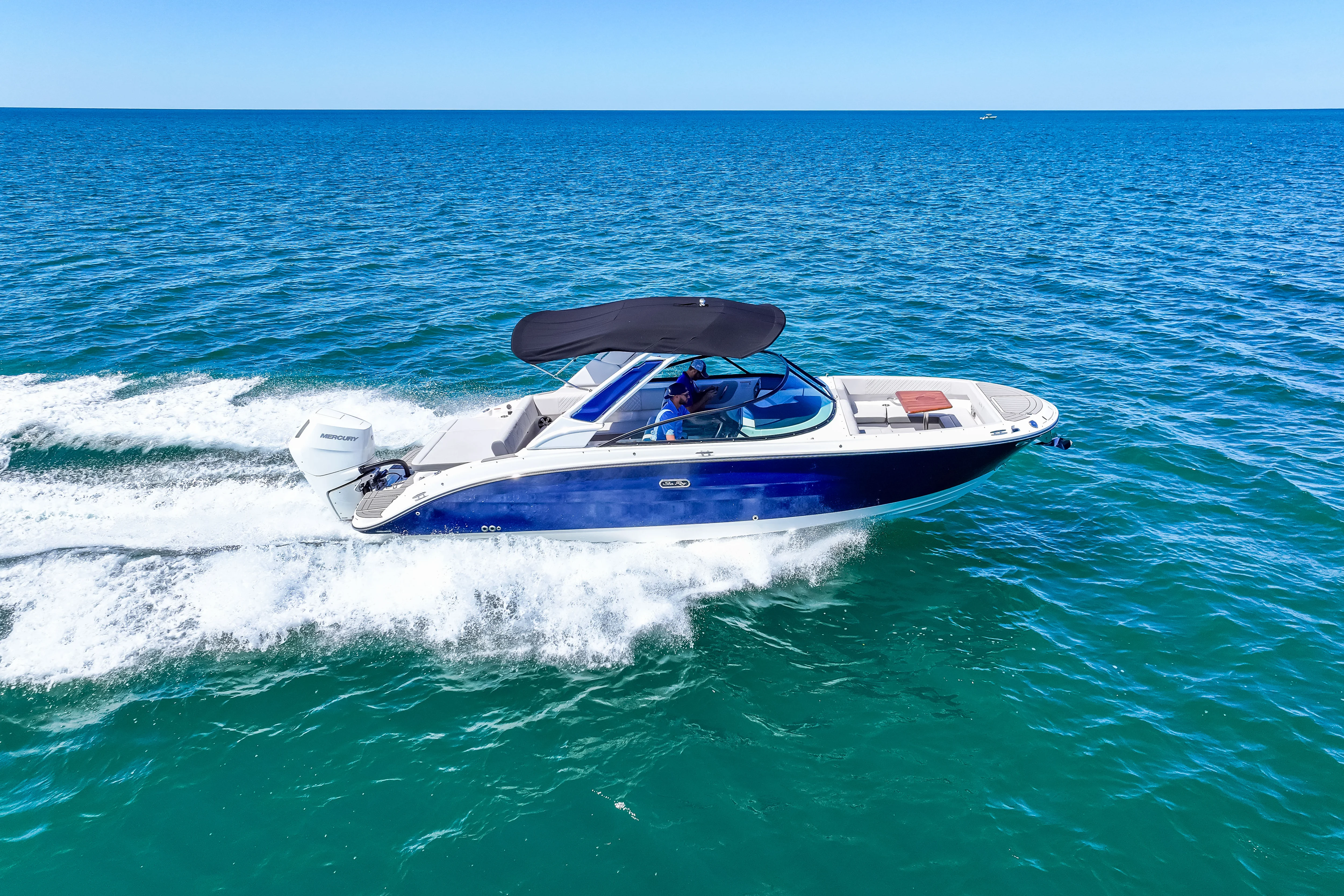 2025 Sea Ray SDX 270 Outboard Image Thumbnail #15