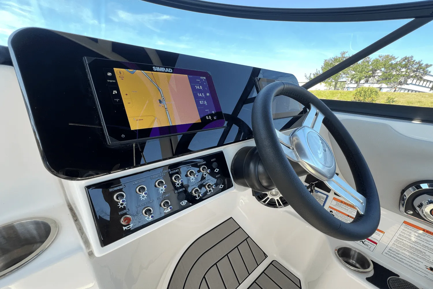 2025 Sea Ray SDX 270 Outboard Image Thumbnail #62