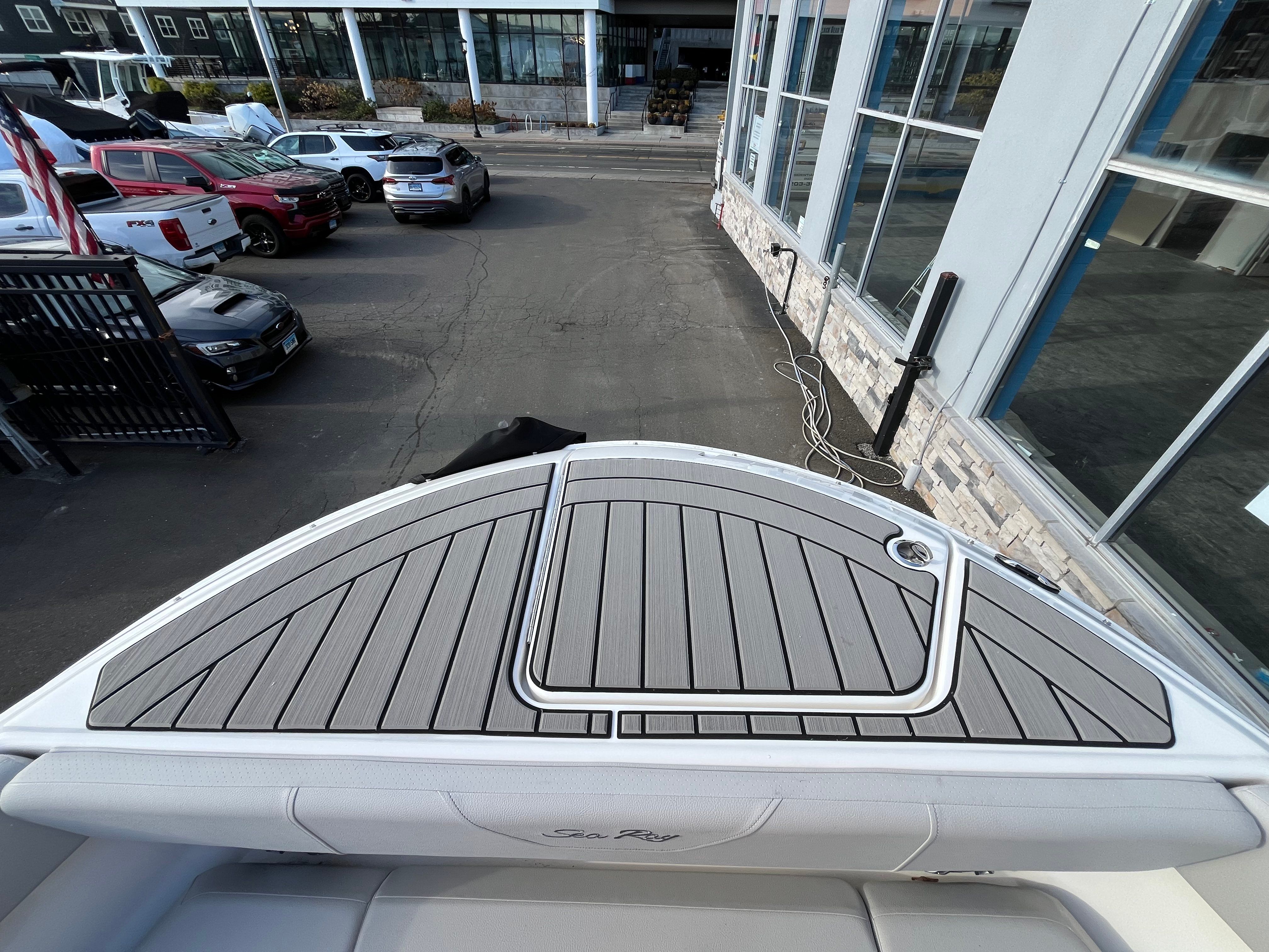 2025 Sea Ray SDX 270 Outboard Image Thumbnail #26