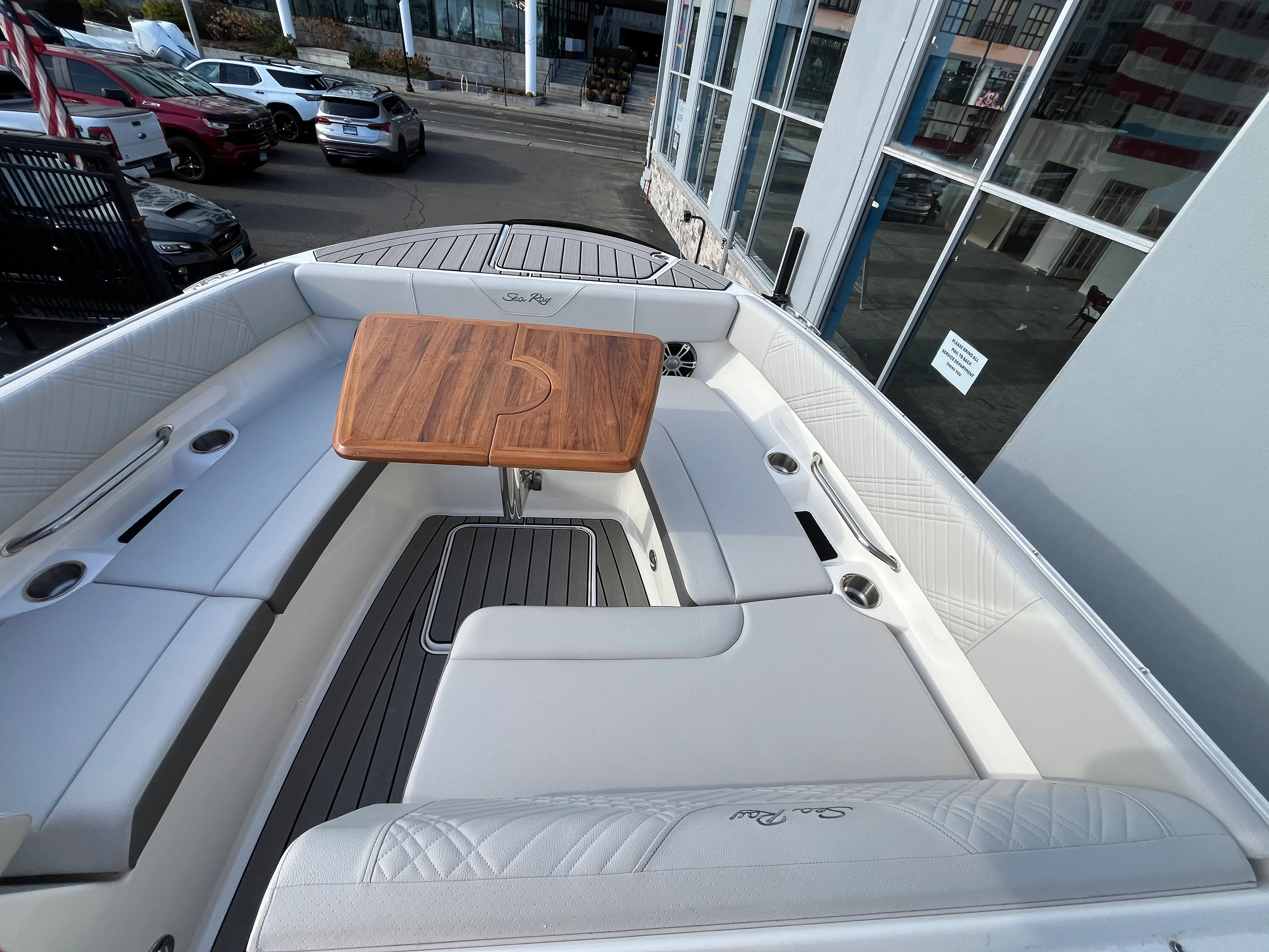 2025 Sea Ray SDX 270 Outboard Image Thumbnail #23