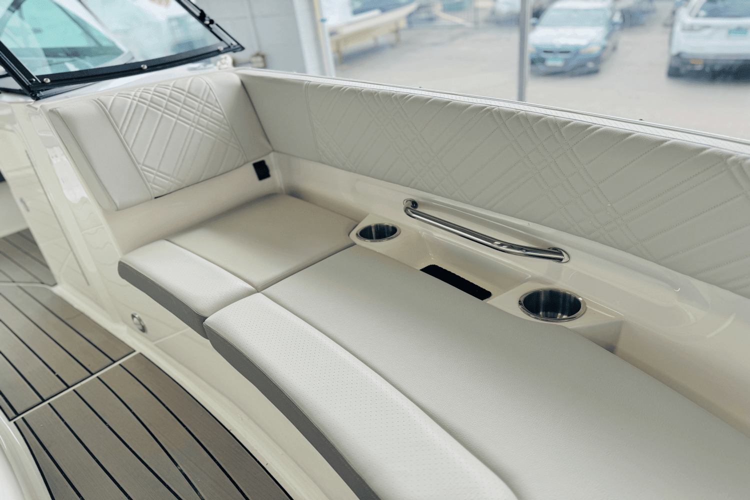 2025 Sea Ray SDX 270 Outboard Image Thumbnail #43