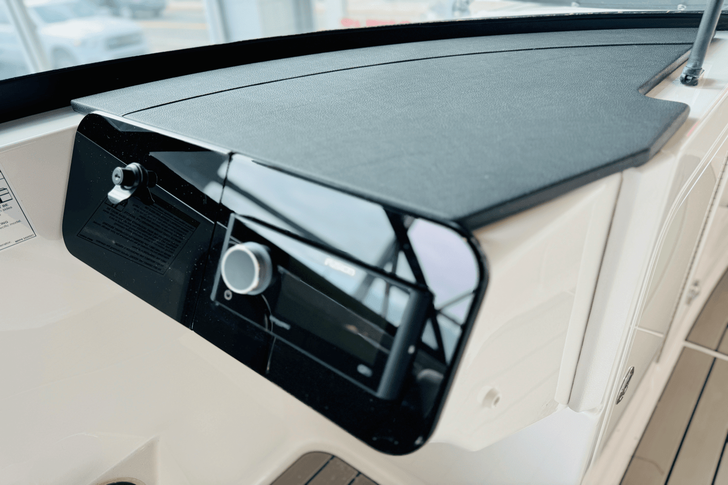 2025 Sea Ray SDX 270 Outboard Image Thumbnail #33