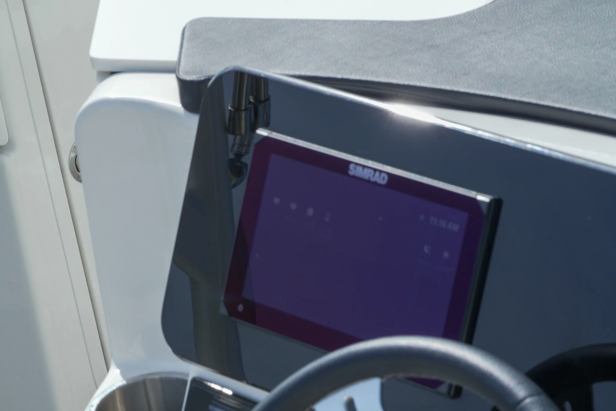 2025 Sea Ray SDX 270 Outboard Image Thumbnail #28