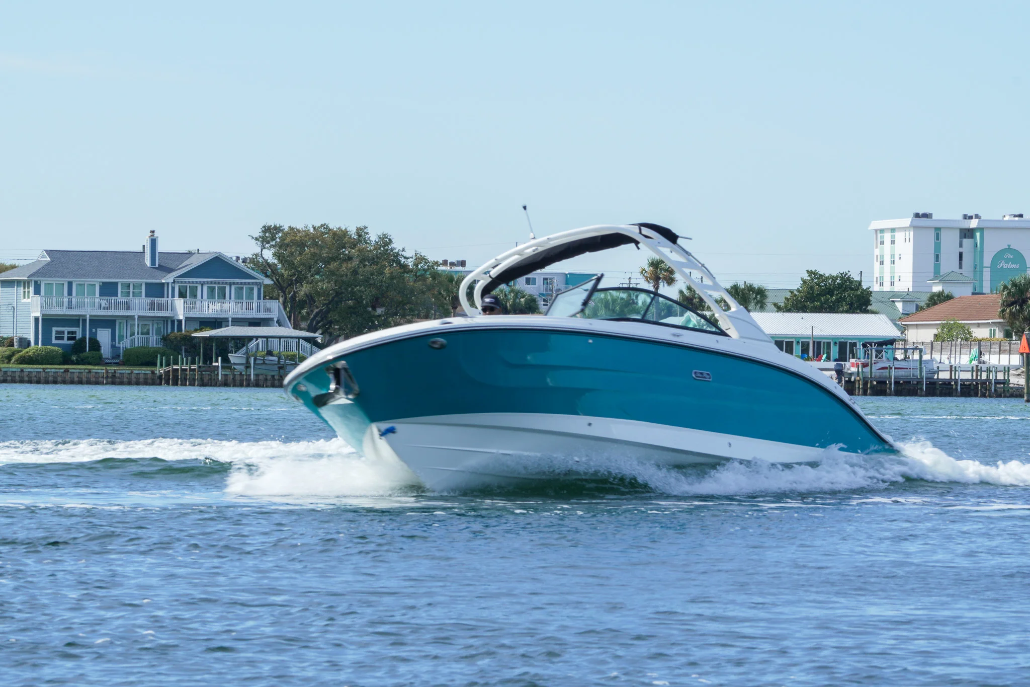2025 Sea Ray SDX 270 Outboard Image Thumbnail #11