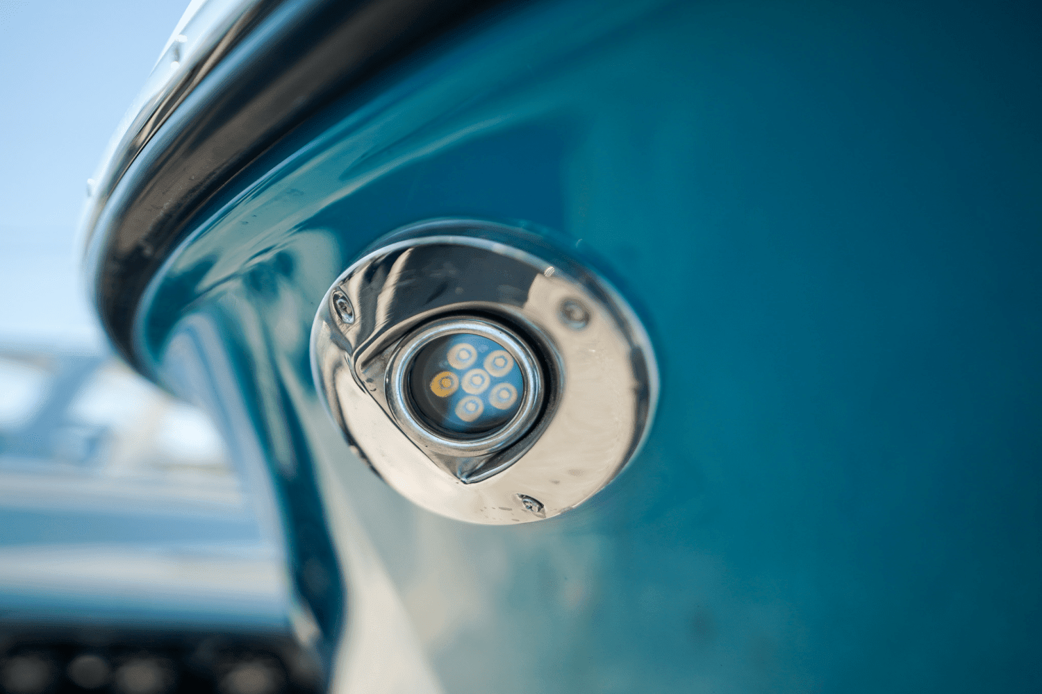 2025 Sea Ray SDX 270 Outboard Image Thumbnail #5