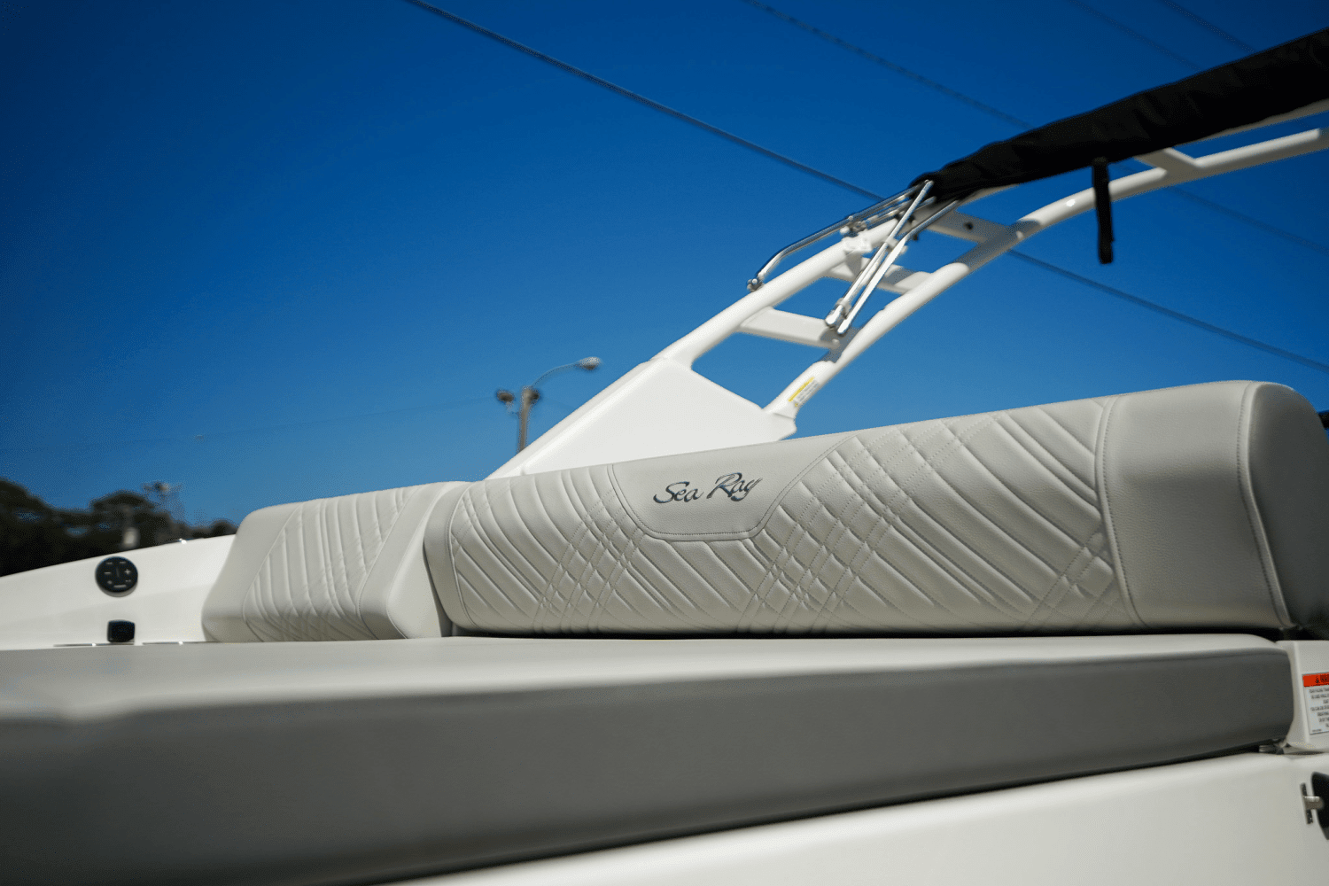 2025 Sea Ray SDX 270 Outboard Image Thumbnail #9