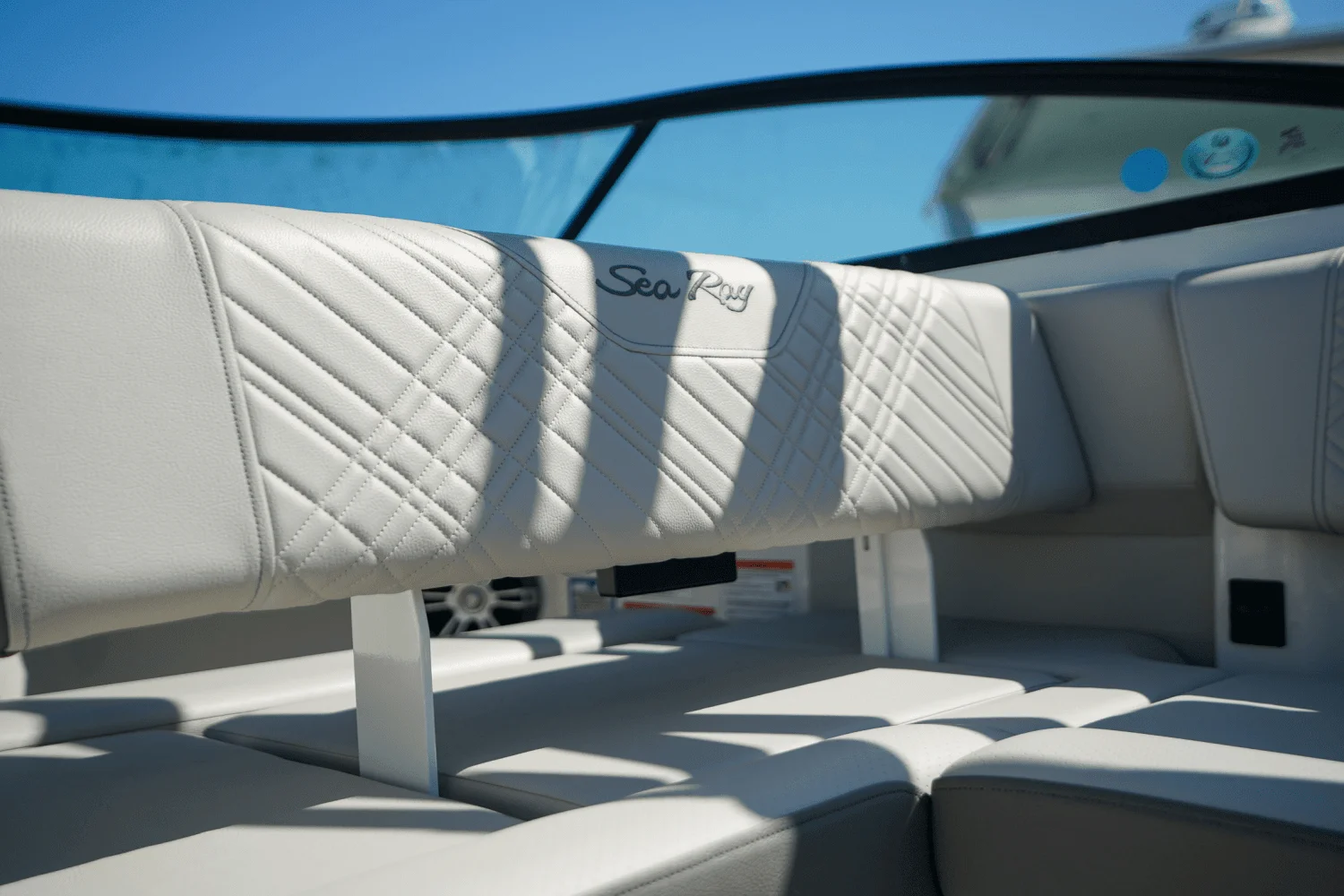 2025 Sea Ray SDX 270 Outboard Image Thumbnail #22