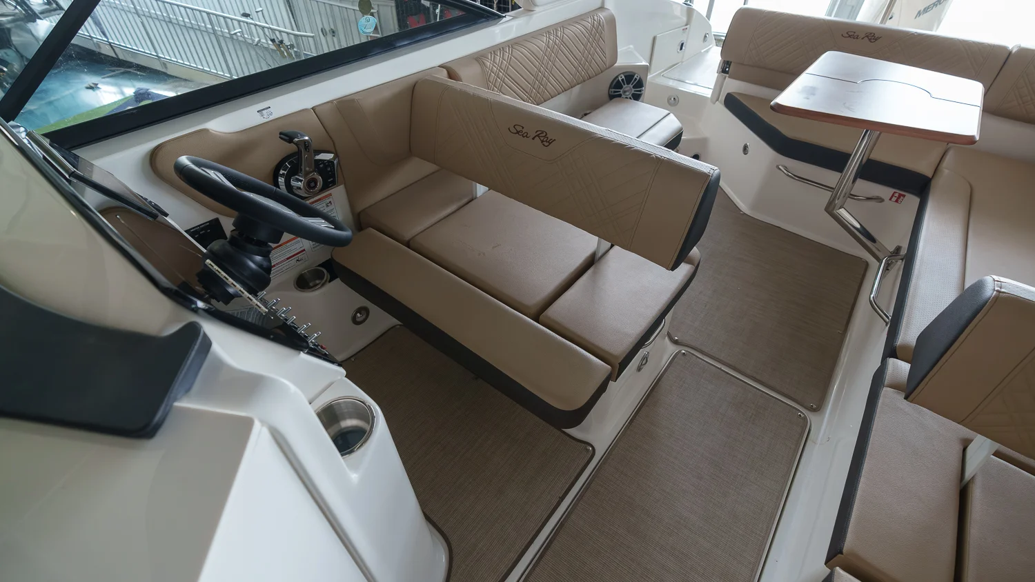 2025 Sea Ray SDX 270 Outboard Image Thumbnail #20