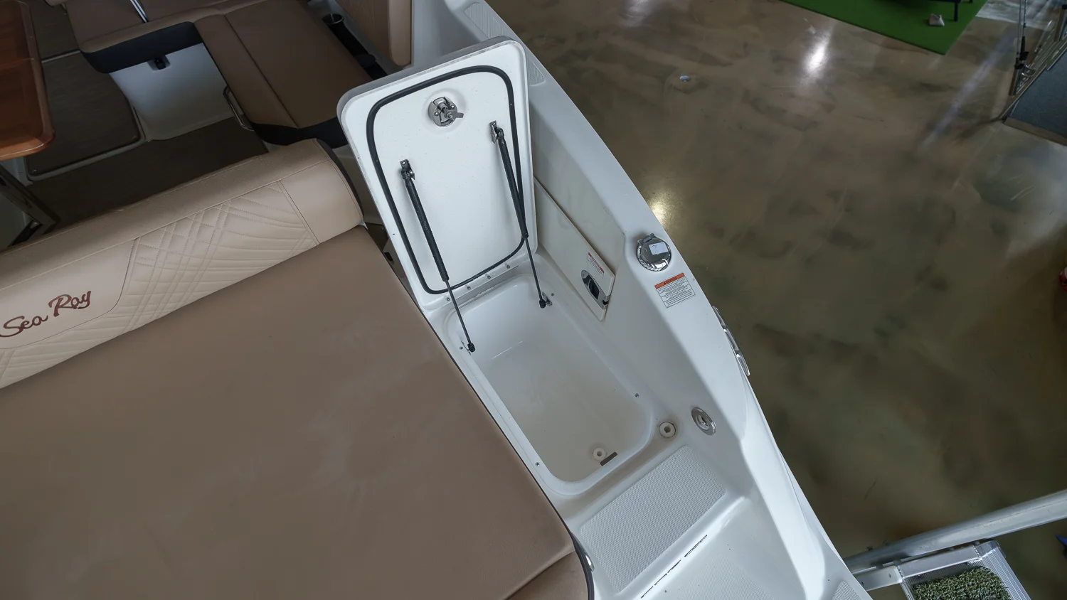 2025 Sea Ray SDX 270 Outboard Image Thumbnail #27