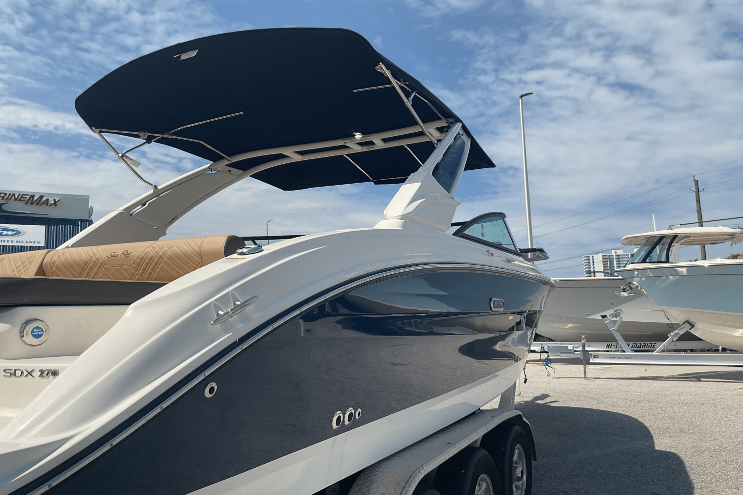 2025 Sea Ray SDX 270 Outboard Image Thumbnail #23