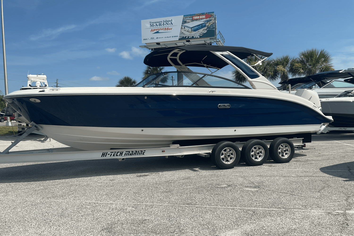 2025 Sea Ray SDX 270 Outboard Image Thumbnail #0