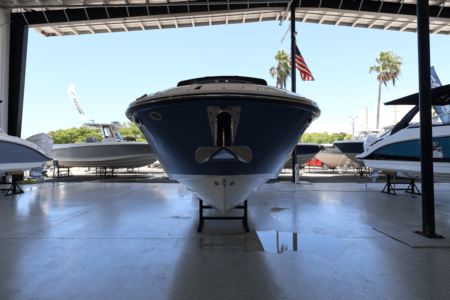 2025 Sea Ray SDX 270 Outboard Image Thumbnail #2